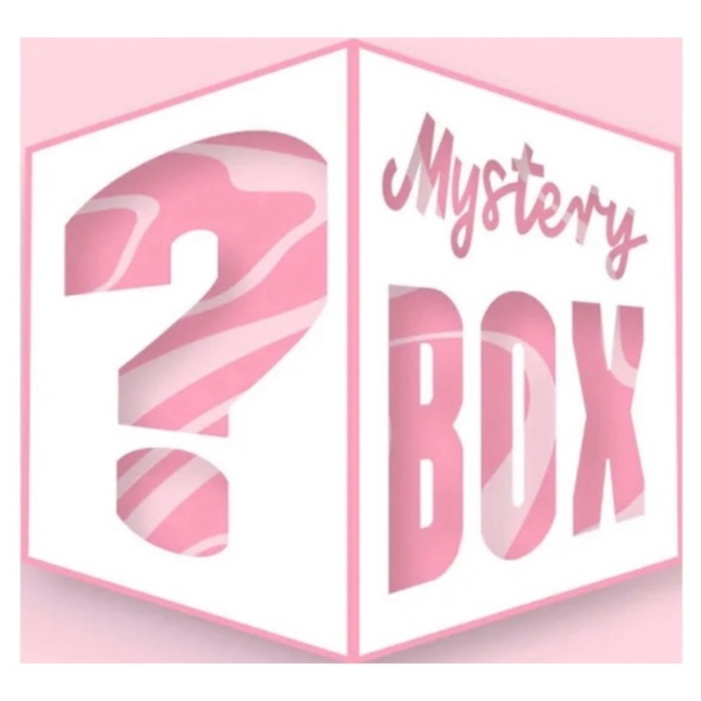 Box Reseller’s 5lb Mystery Box Clothes, Sizes 0 - 22, Accessories, Bags, shoes